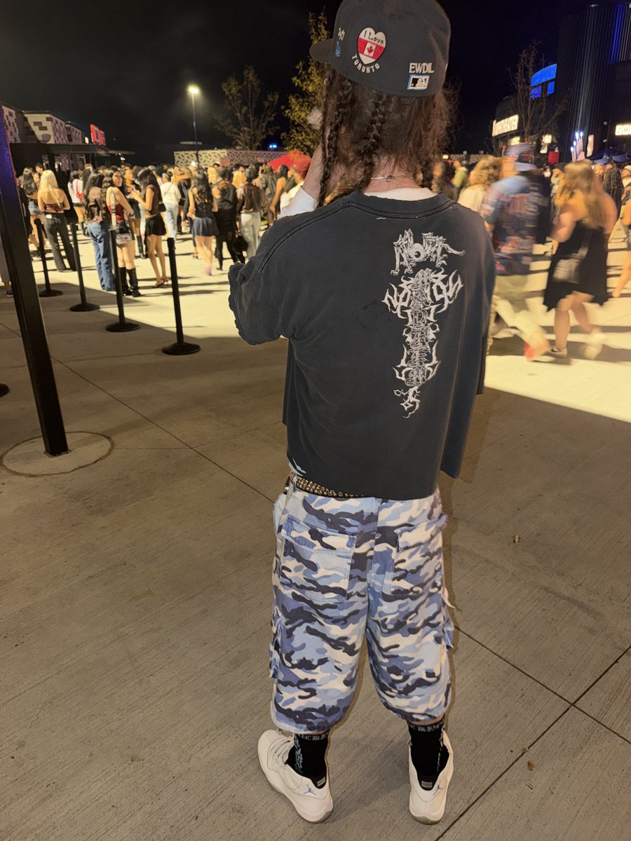 DBaBy_TGOD's tweet photo. I just pullโd up wit sum Camo shorts on ๐ค๐ค๐ผ๐๐ฉต #TGOD #EWDIL https://t.co/53rN1tiPzk