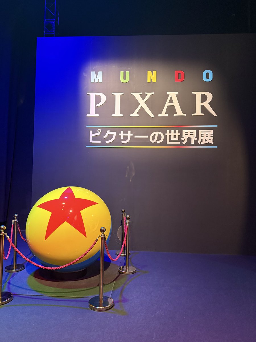Regulus3939's tweet photo. 最近ディズニーにハマってる
Dハロ今年行けそうで嬉しすぎる…！！(私はコスしないけどね！ニックでもまた着て行こうかな？) https://t.co/Xbcz76mUd2