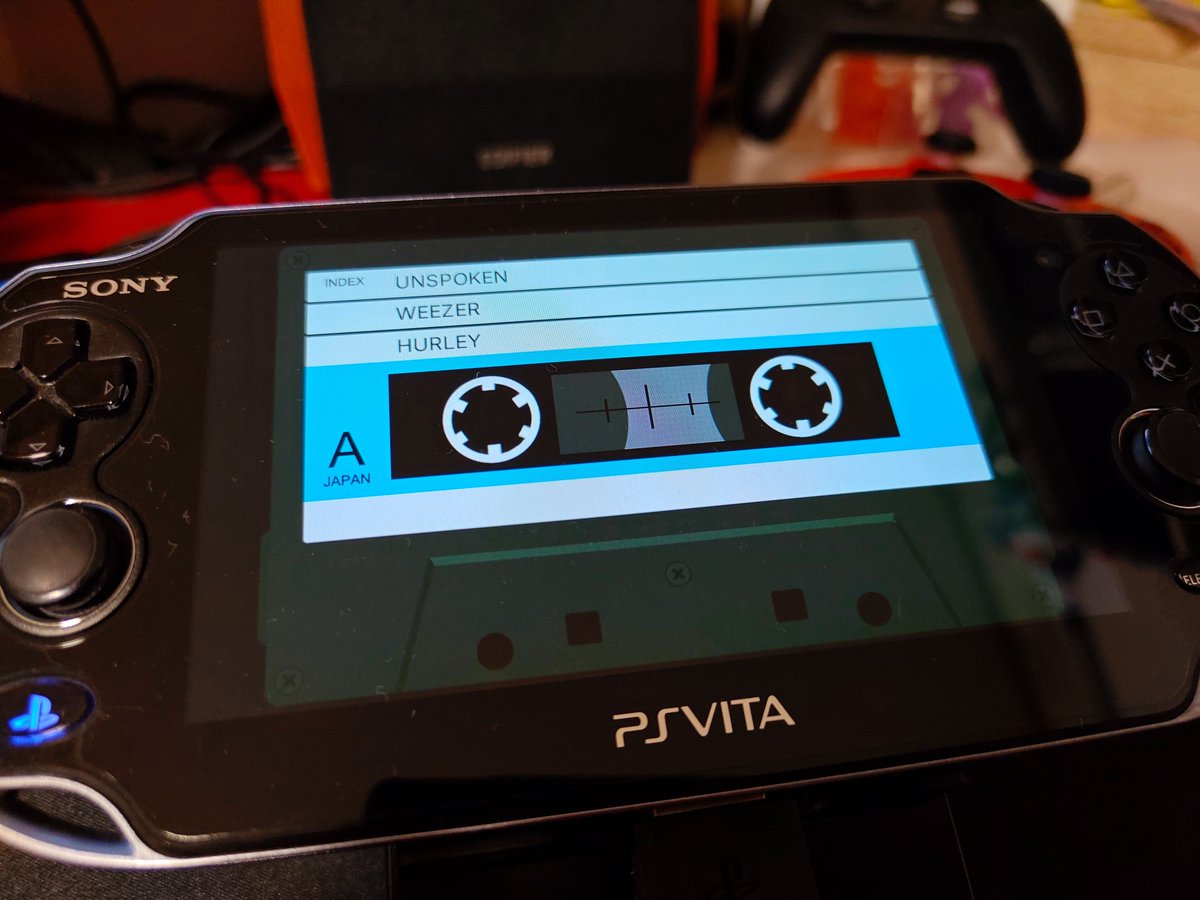 PSVITAMAN running on a PS Vita photographed by @WhiteKuma0079