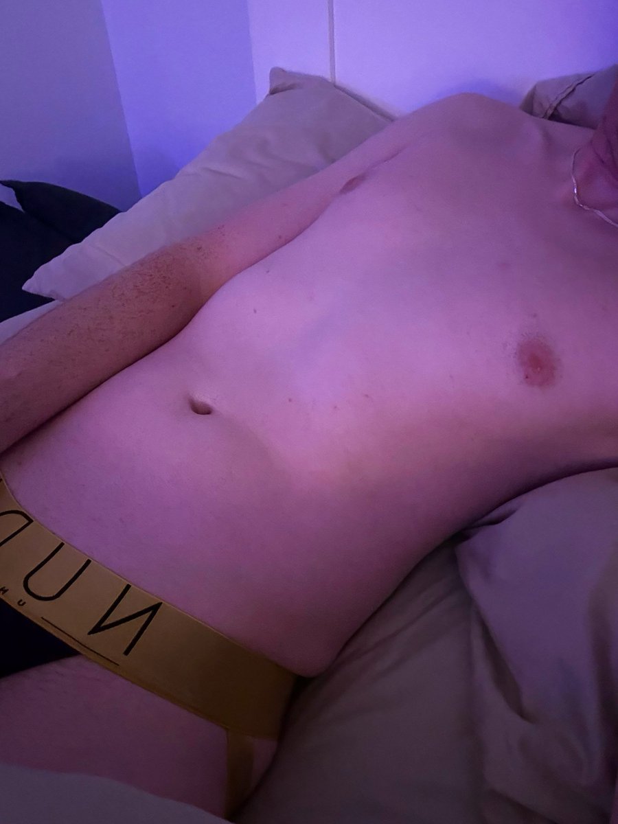 hornymormon29's tweet photo. Got some business to take care of before starting the day #morningwood https://t.co/kOqLQCncRN