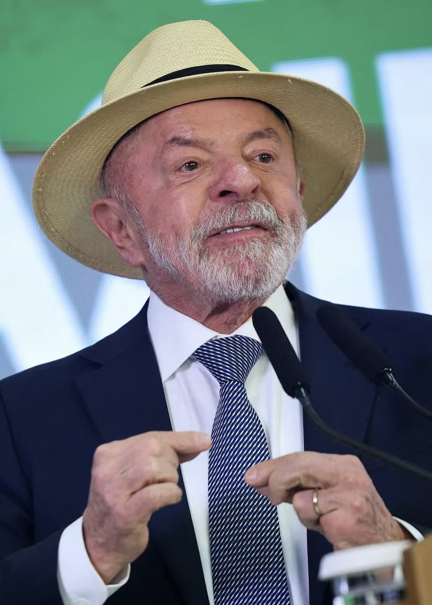 NP__Oficial's tweet photo. É sempre bom lembrar: Flávio Bolsonaro não ganhou as eleições; ele terminou o primeiro turno em primeiro

Segundo turno é outra eleição e podemos fazer história reelegendo o presidente Lula https://t.co/K8lwDW47OV