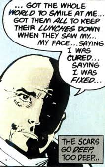 L38664's tweet photo. @TheBatmanSagaNW @joshuahorowitz Why Harvey Dent is bald ? https://t.co/Hvee1RrcCt