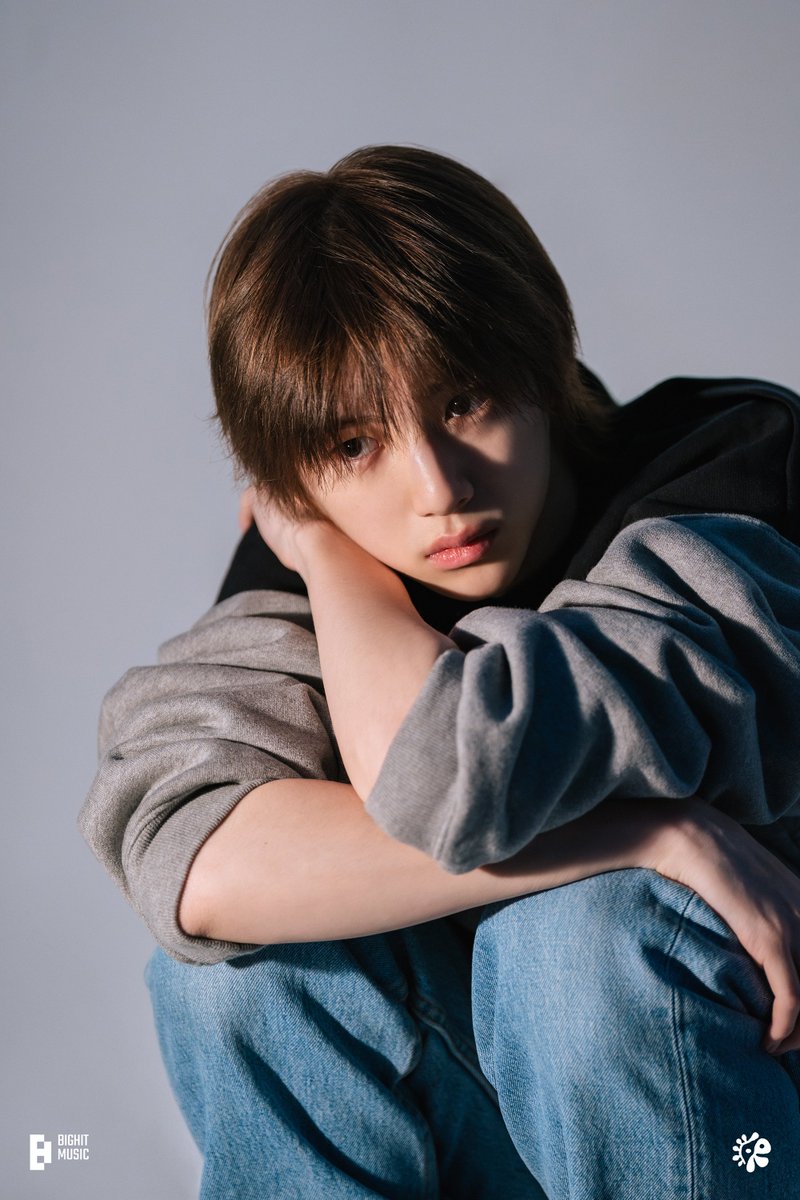 eomcoertis's tweet photo. Juhoon <GREENGREEN> Studio ver

#JUHOON #주훈 https://t.co/WogX3NzVyM