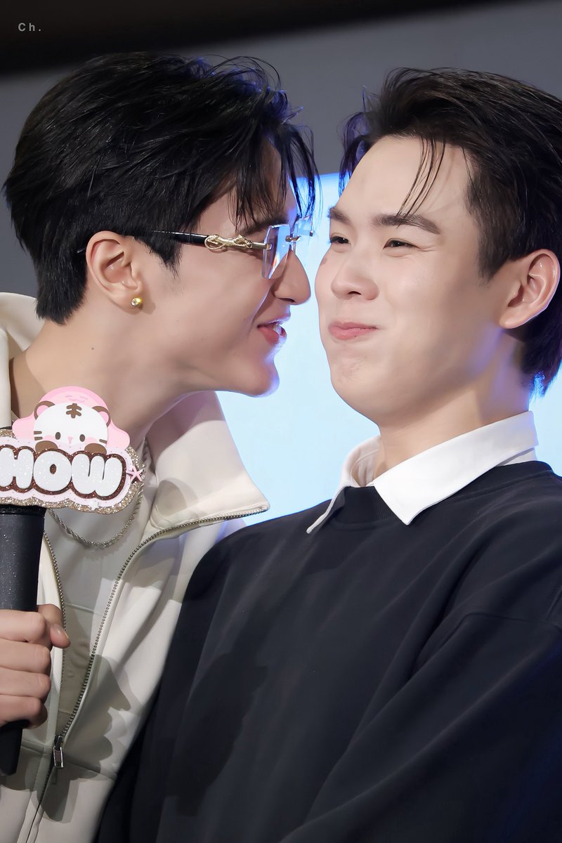 chimonoy's tweet photo. หม๋าเด็กมานเอาจิงนะเว้ยยยยย ปิงปิงอย่าท้าาา

TESHOWPING TINGTING ONE FAM

#GMMTVFANIVAL2026HappyFamilyxTP
#TeshowPing https://t.co/FuJ3RKaYxJ