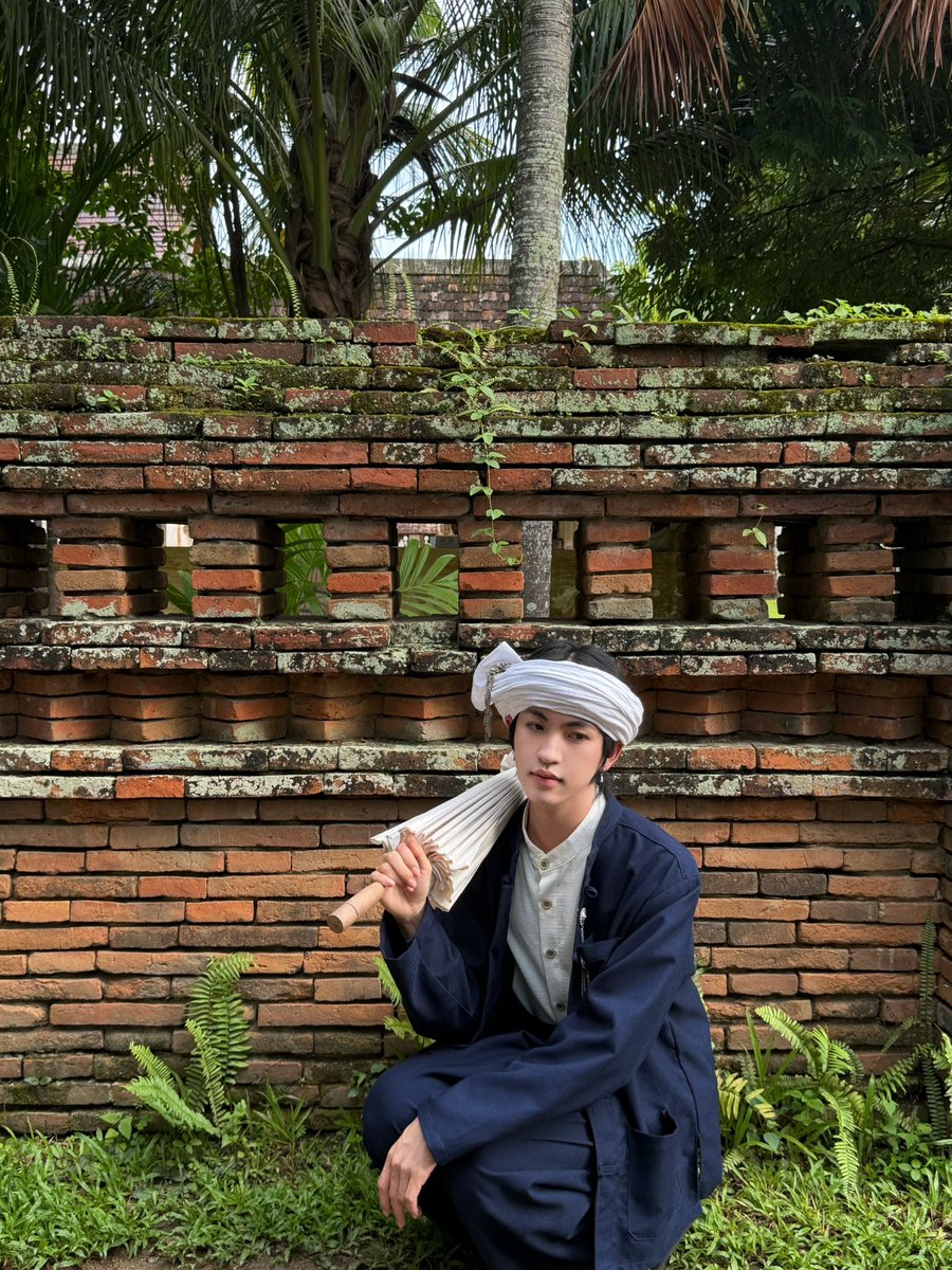 Kkim_pongsaton's tweet photo. 🍂
#kkim_pst #Lattekim https://t.co/zQqPp2ou5H