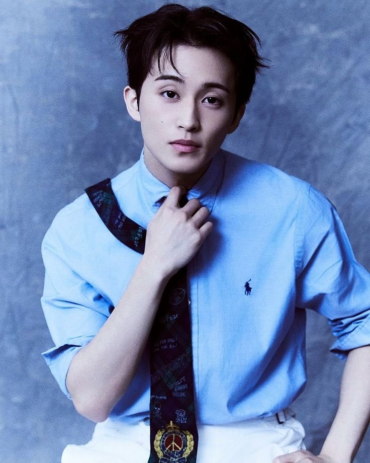 jh_flower95's tweet photo. he was a father, not a husband.

Markno au by pear.
#markno https://t.co/APhRIUGzSZ