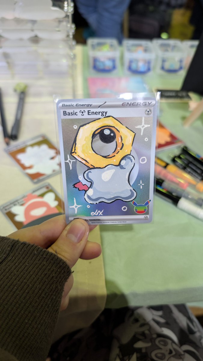 justlaurxn_'s tweet photo. HAI 🫶

it's been a while but I'm living my best life 💅

Also opened commissions for these lil painted energy cards to help cover my debt if you wanna help :3 🫶

Have an incredible day 💫 https://t.co/RzgXSGjLvw