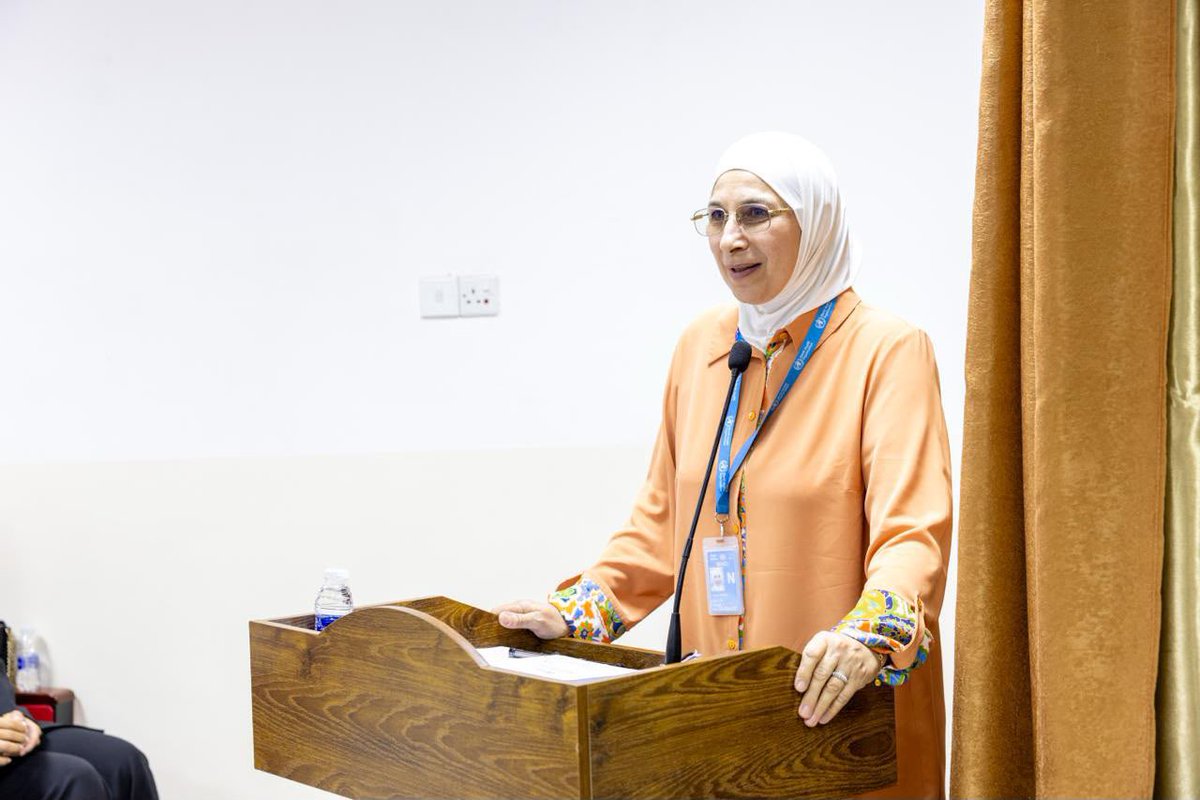 WHOIraq's tweet photo. أ��لقت منظمة الصحة العالمية في العراق، بالتعاون مع وزارتي الصحة والتربية، المسح العالمي للشباب حول التبغ (GYTS)، بمشاركة فاعلة من الطلبة والشباب.

ويهدف المسح، الذي يُنفَّذ في المدارس، إلى التعرف على أنماط استخدام التبغ بين الشباب، ومستوى وعيهم بمخاطره ومواقفهم تجاهه، بما يسهم في توفير أدلة علمية تدعم السياسات والبرامج الوطنية للوقاية من التبغ.

الاستماع إلى الشباب وفهم تجاربهم خطوة مهمة نحو حماية صحتهم وبناء مستقبل أكثر صحة للأجيال القادمة.

WHO Iraq, in collaboration with the Ministries of Health and Education, launched the Global Youth Tobacco Survey (GYTS), with the active participation of students and young people.

Conducted in schools, the survey aims to better understand tobacco use patterns among young people, their awareness of its health risks, and their attitudes towards tobacco. The findings will provide evidence to inform and strengthen national tobacco prevention policies and programmes.

Listening to young people and understanding their experiences is an important step towards protecting their health and building a healthier future for generations to come.