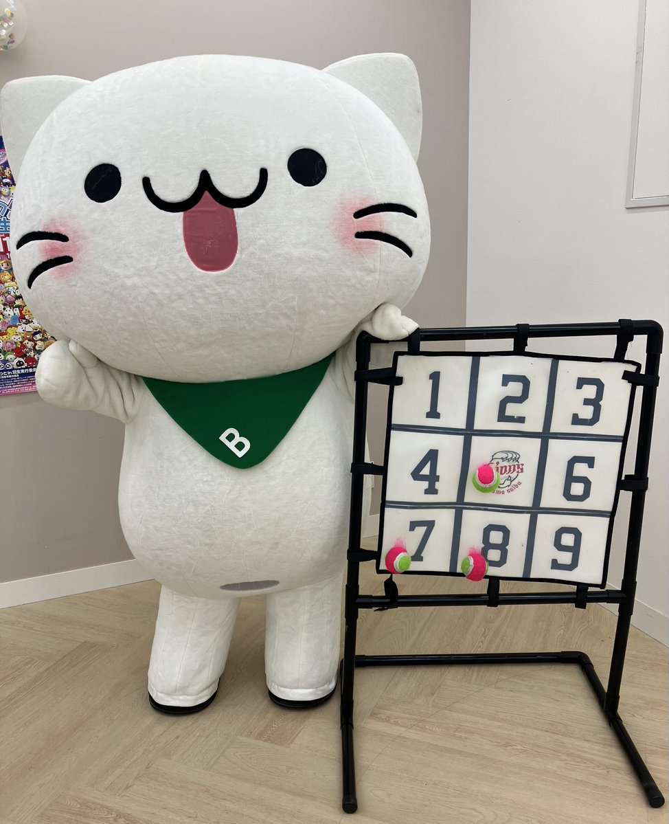 BELLUNA_'s tweet photo. れおほーにゃー😻
2位確定で #ベルーナドーム でのしー���すがきまったにゃー😼✨西川選手ひさびさタイムリーさいこーにゃ👨あすのさいしゅうせんしっかり打破してにゃ🙏🙏全力応援にゃ🔥🦁🔥
#べるーにゃ #ベルーナ #seibulions #武内投手あすは後ろまかせて #実は技巧派 https://t.co/noybljNLZm