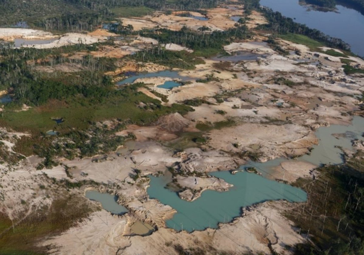 thexpeditionary's tweet photo. Así se ve el Amazonas en manos de los socialistas.

Pero de eso ni una palabra. https://t.co/Chieus6nqs
