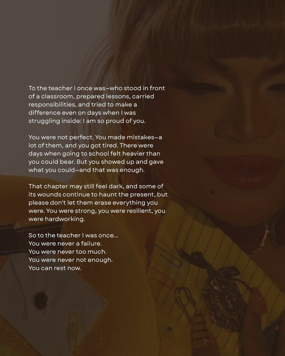 getsalmonella's tweet photo. I may have left the classroom, but the teacher in me never left.

To the teacher I was—
your lessons still live on.

Happy World Teachers’ Day. 💛 https://t.co/zxPf4DTjyl