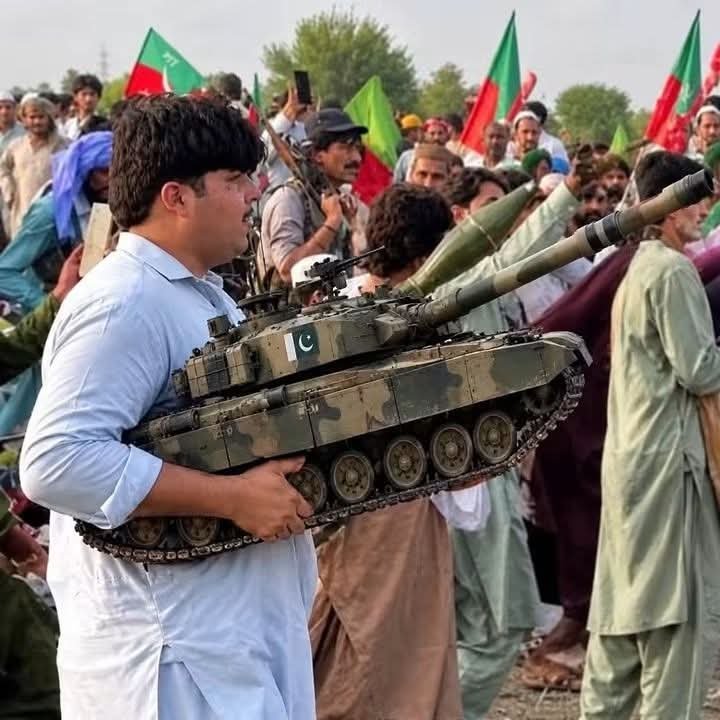 AasifzaiAzhar's tweet photo. اب ٹھیک ہوگیا۔ https://t.co/iRqxUmrWJG