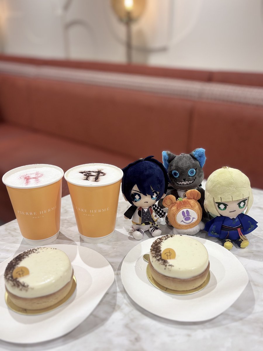 _dknya's tweet photo. 僕たちはそれでも走るよ 甘いものでもいかが？🎃 https://t.co/kbNH9hHM6i