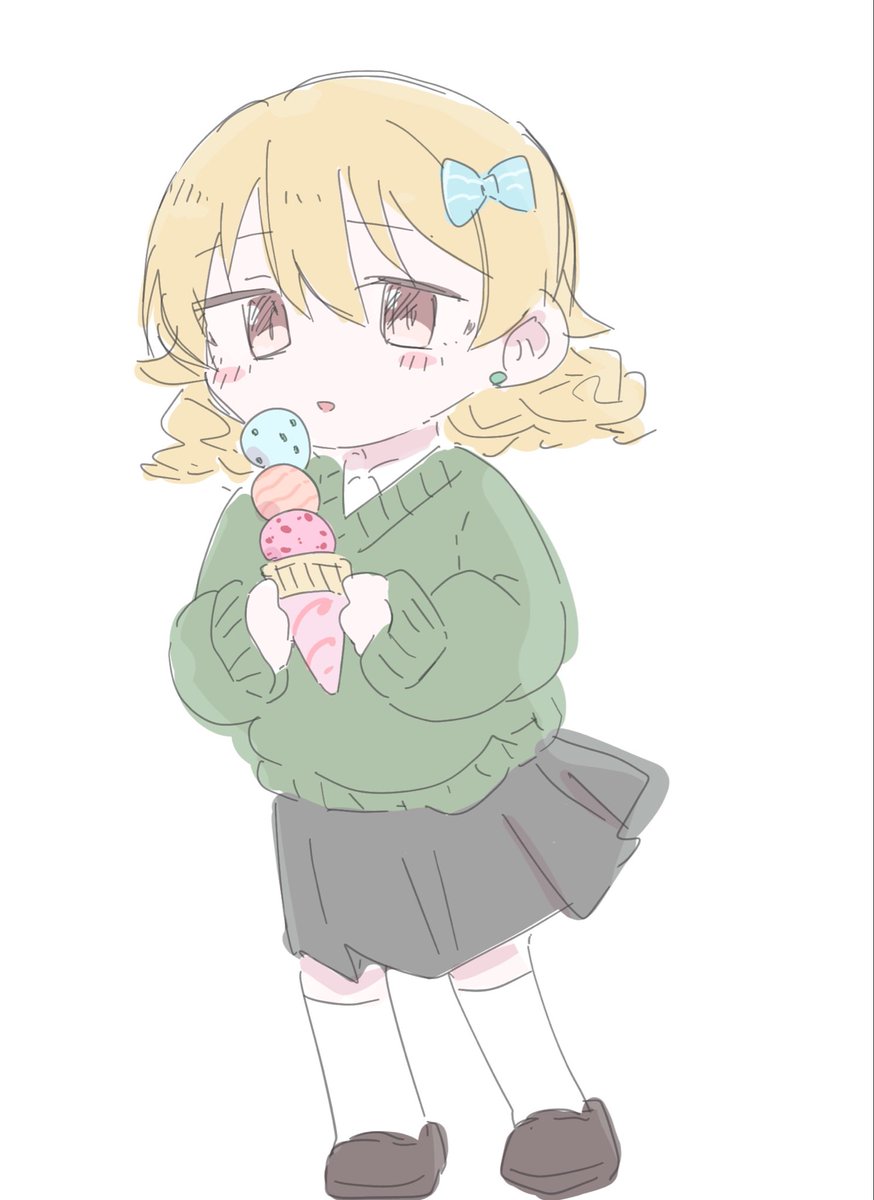 Asari_Shiguren1's tweet photo. 🍨🍨🍨 https://t.co/lEquwA9YeK