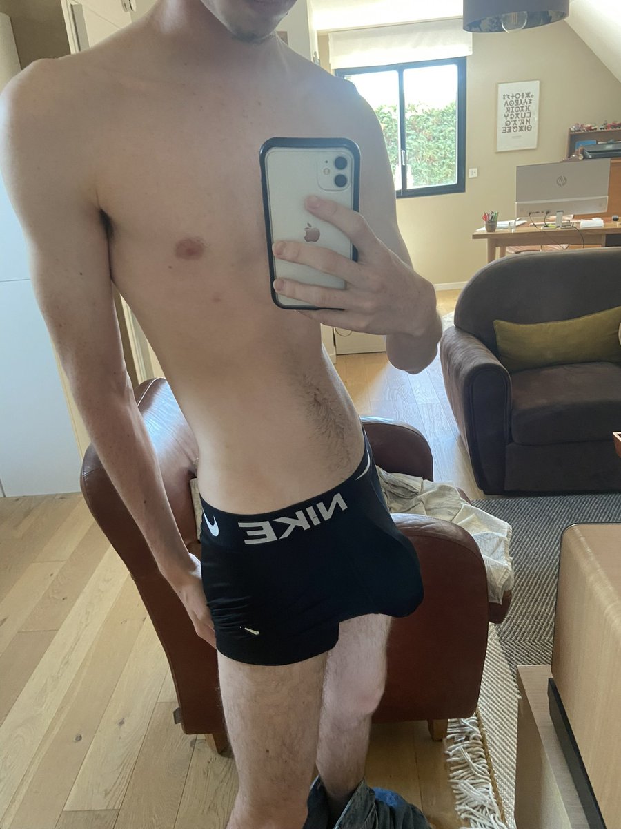 bigoonbwc's tweet photo. #goon #g2s #bi #bulge #porn #bate https://t.co/PLi4jiWyWG