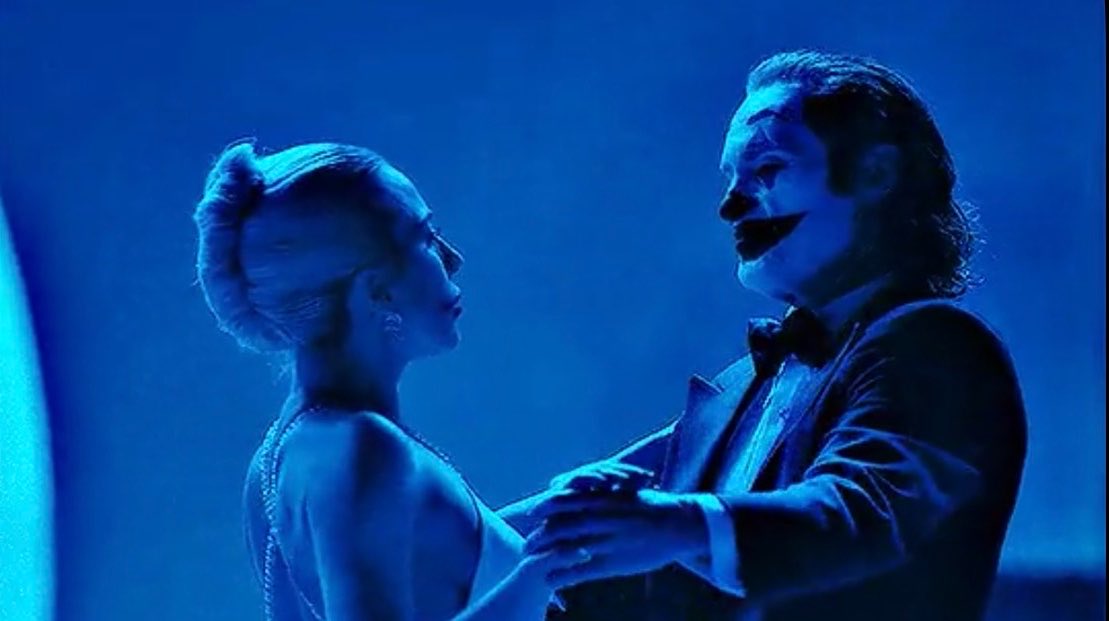 geekhane's tweet photo. JOKER 2  vizyona gireli tam 2 yıl oldu.

55 milyon dolarlık bütçeyle 1 milyar doları aşan, Oscar ödüllü bir fenomenden; 200 milyon doların üzerindeki bütçesine rağmen gişede başa baş noktasına bile ulaşamayan bir devam filmine…

Her şey nerede ters gitti? 🤔 https://t.co/5TBVIAaKll