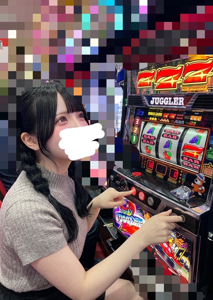 hassanseif's tweet photo. 真剣に彼氏募集中です…

・実家が太い
・車（ベンツ）を持ってます
・夕食は吉野家かホテルバイキング
・スロットだいすき
・ジャグラーや押忍番長を打つ
・NEETで暮らしていける財力
・毎日連絡したい
・かわいいって言われたい

#彼氏募集中 #自撮り界隈 https://t.co/haDTXVgkb3