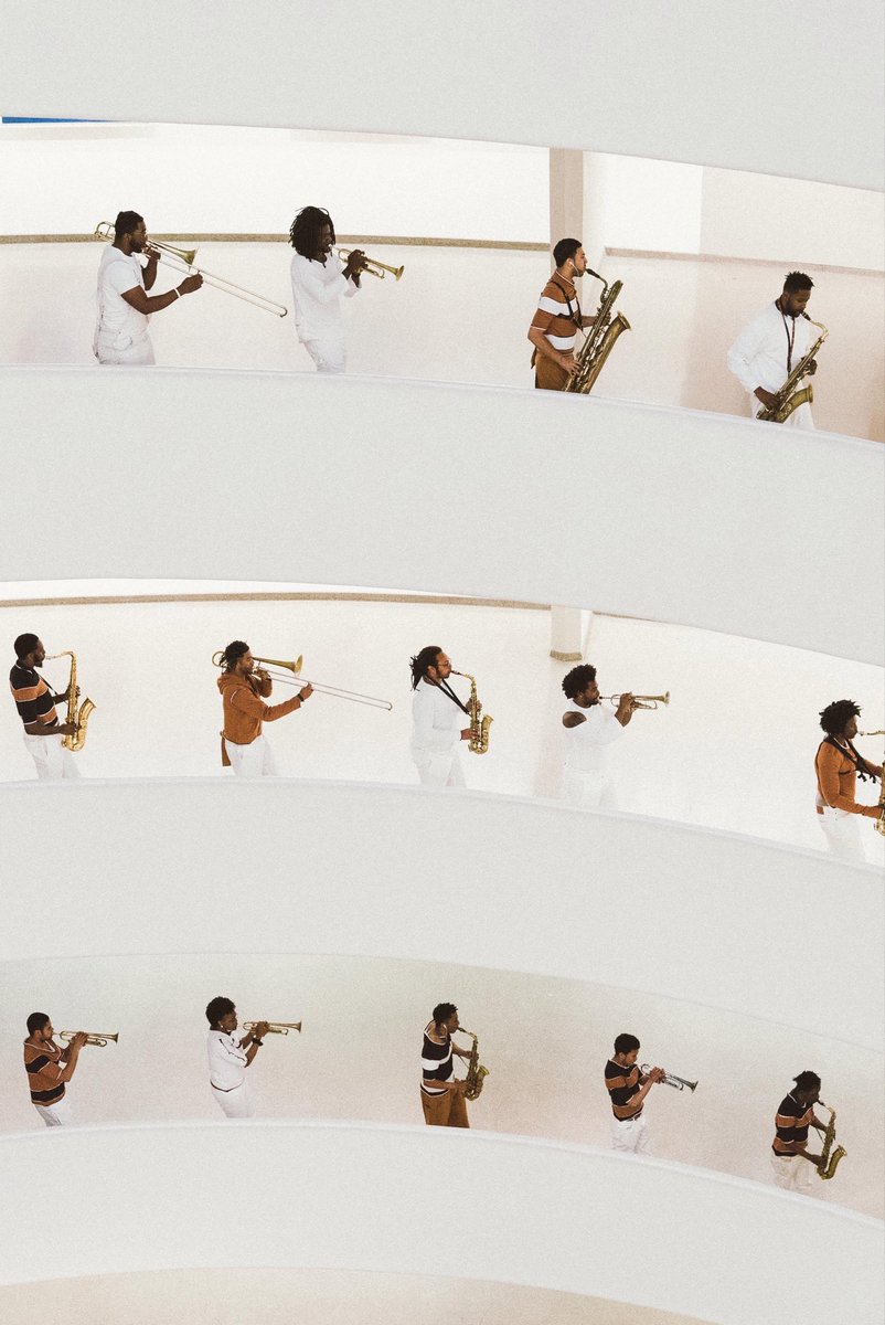 solangehourly's tweet photo. “An Ode To” by Solange at the Guggenheim Museum (2017) https://t.co/JpK8eTuIsd
