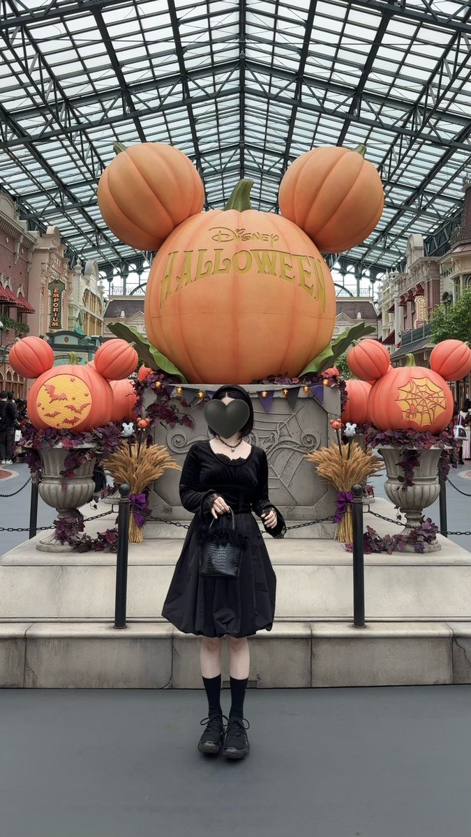 g4_0221_'s tweet photo. 🐭🖤⟡.· https://t.co/qWVPUHEPJG