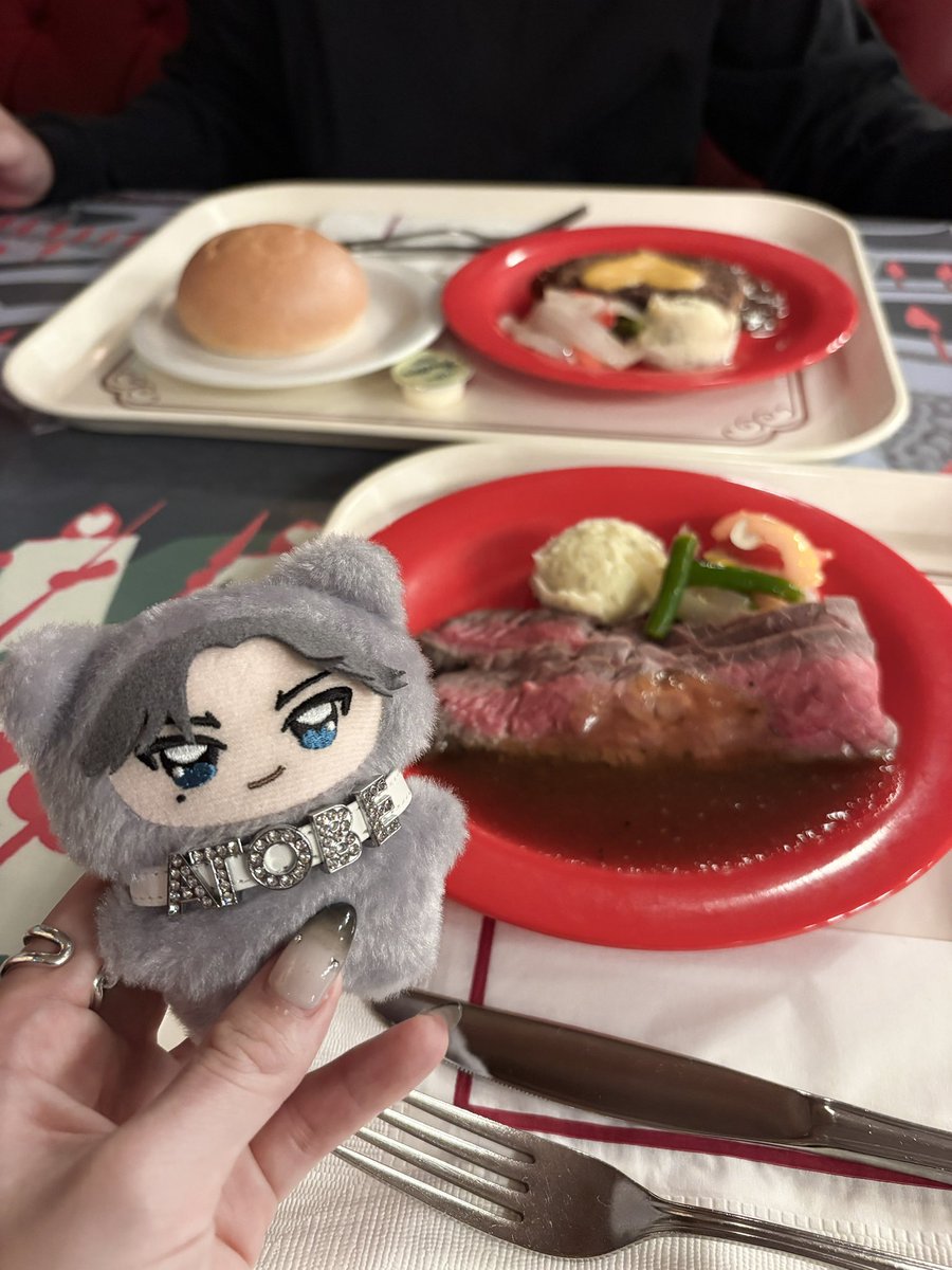 g4_0221_'s tweet photo. 🐭🖤⟡.· https://t.co/qWVPUHEPJG