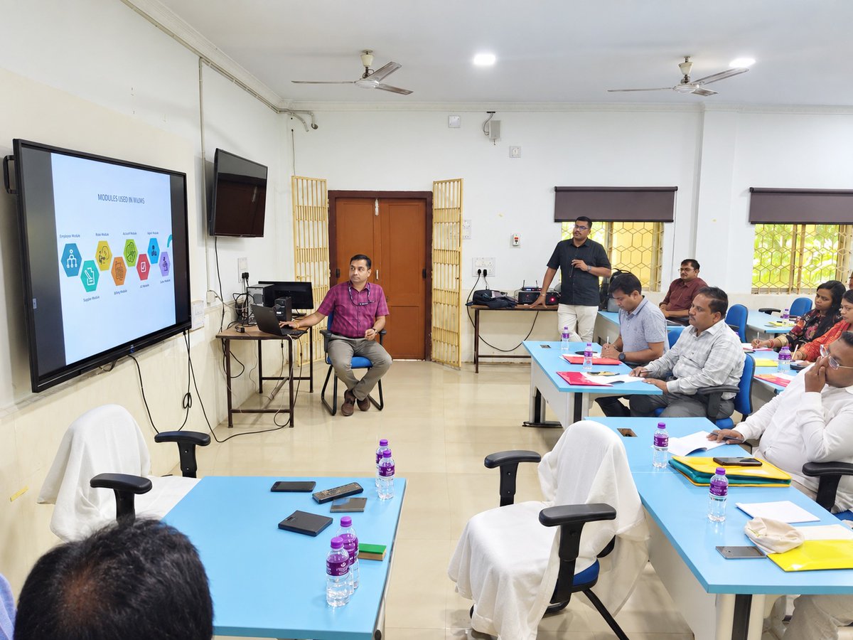 OdishaWater's tweet photo. A training program on the Water Resources Information Management System (WAMIS) was organized for the Drawing and Disbursing Officers (DDOs) of the Department of Water Resources (DoWR), Government of Odisha.(1/3)
#WAMIS #WaterResources #DoWR #GovernmentOfOdisha https://t.co/FfxhQymZs7