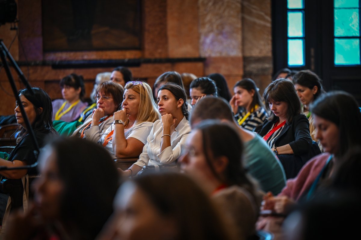 mufpp's tweet photo. #MUFPP joined the “Cities in Dialogue” event in Sofia to share Milan’s experience in school meals, from service management to food education. 🎉 Congratulations to #SofiaMunicipality, which officially joined the Milan Pact on this occasion! @terziev https://t.co/2BF8uVJaXc