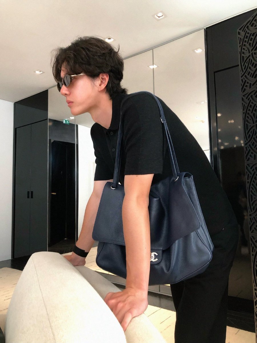 UngIng_1005's tweet photo. หมวย                                             เฮียหึง https://t.co/3sQa4NMyk2