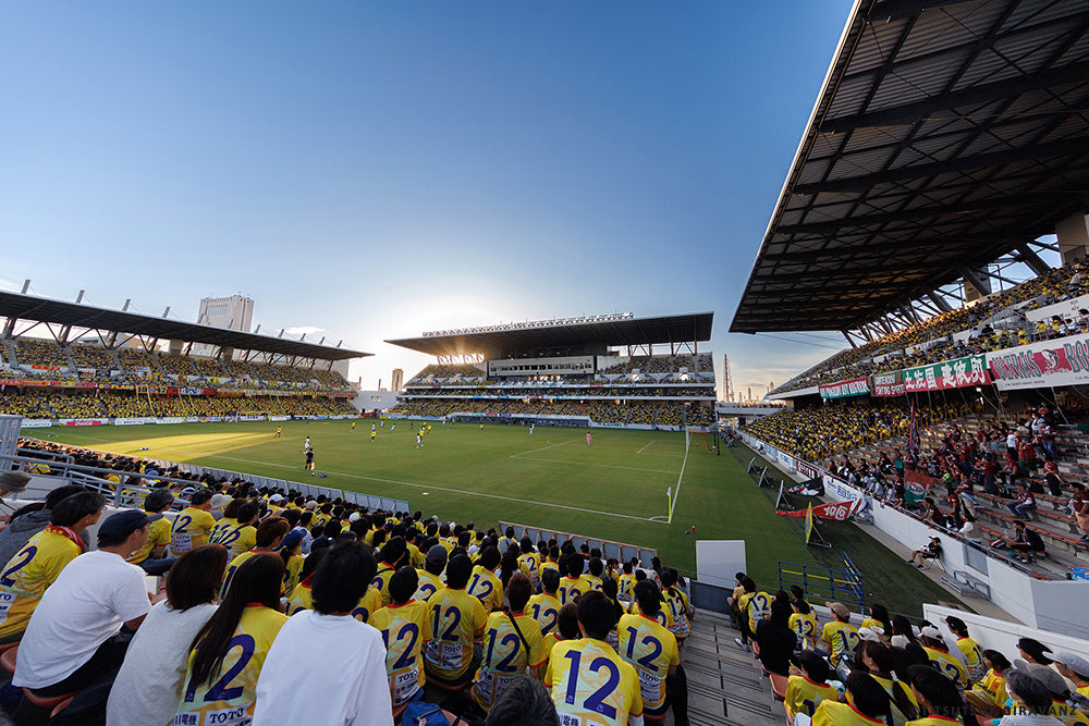 ryosuke_jp's tweet photo. 一言で「12,707人」といっても、目の前にいるお一人おひとりの来場と思いの積み重ねの結果だと思いますし、それぞれに御礼をお伝えしたいです。
ありがとうございました！
切り替えて次に向かっていきましょう。 https://t.co/ov01PcGmR1