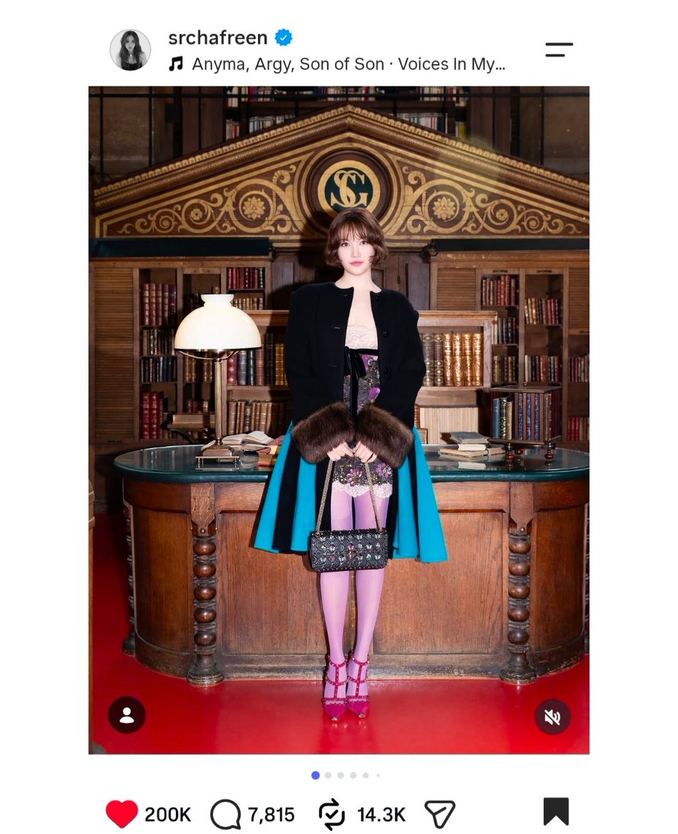 freenguides's tweet photo. 300K likes🔜
20K comments🔜

⚠️ please don't forget to save the post 

SAROCHA X VALENTINO PFW SS27
#ValentinoSS27xFreen
#ValentinoAntibiblioteca
#ValentinoGaravani
#srchafreen
#PFW

@srchafreen
@MaisonValentino
@ValentinoTH https://t.co/o0Yc6FBjMn