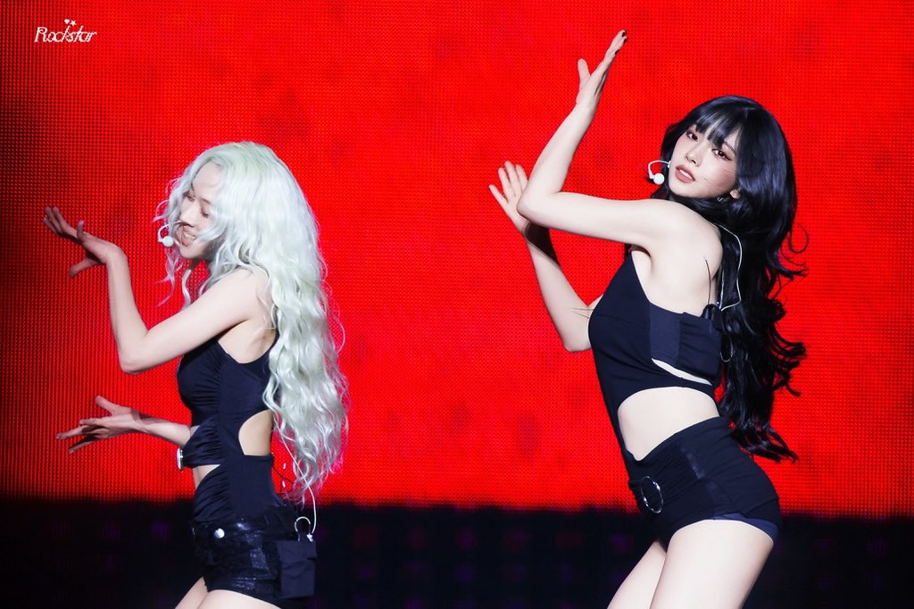 rockstar41101's tweet photo. 260924 ATLANTA

#KARINA #WINTER 
#지민정 #JiminJeong 
#에스파 #aespa https://t.co/pzY7UJa9eQ