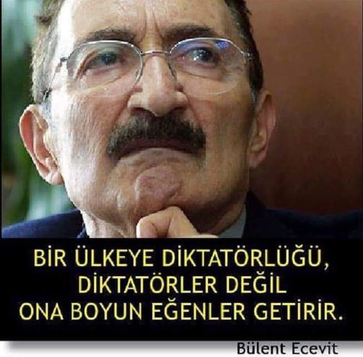 Mustafa93880376's tweet photo. @AliSere20 ÜLKESİNİ MİLLETİNİ  ŞAHSİ MENFAATLERİ VE ÇIKARLARININ ÜSTÜNDE TUTAN NAMUSLU ŞEREFLİ OMURGALI DURUŞUYLA GÖNÜLLERDE SEVGİ BIRAKIP ÖZLEM DUYULAN  DEĞERLİ SİYASET ADAMI BÜLENT ECEVİT'İ SAYGI SEVGİ ÖZLEM VE RAHMETLE ANIYORUM RUHU ŞAAD MEKANI CENNET KABRİ NUR OLSUN 🤲🤲😢😞🇹🇷🇹🇷🇹🇷🇹🇷🇹🇷 https://t.co/j1LFQuLE7v