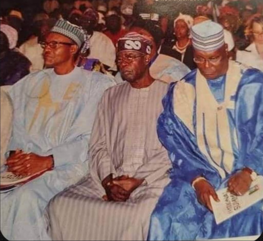 big_zehrry's tweet photo. Middle man Dey always get him own plans 😂😂 https://t.co/JGDpJ2mS1x