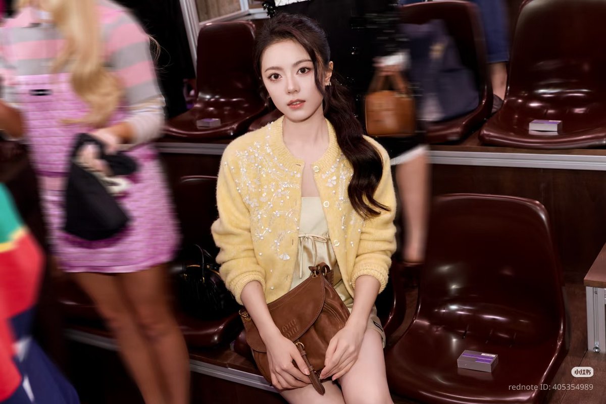randmpersonjk's tweet photo. 2026.10.05
Mai Mai | XHS

🍂💐🥂🚇🧢☀️🛬 ​​​

#ZhaoJinmai 🌾 #赵今麦 https://t.co/0sI6src8YR