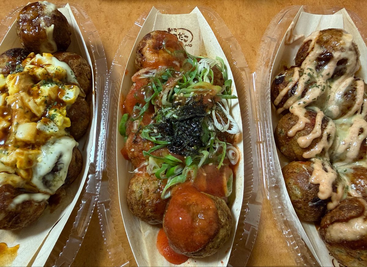 Asobi_nin_AC's tweet photo. 最近のマイブーム たこ焼き🐙

たこ焼きは気持ち的に♾️に食べられる🤞 https://t.co/zjgcObWsnp