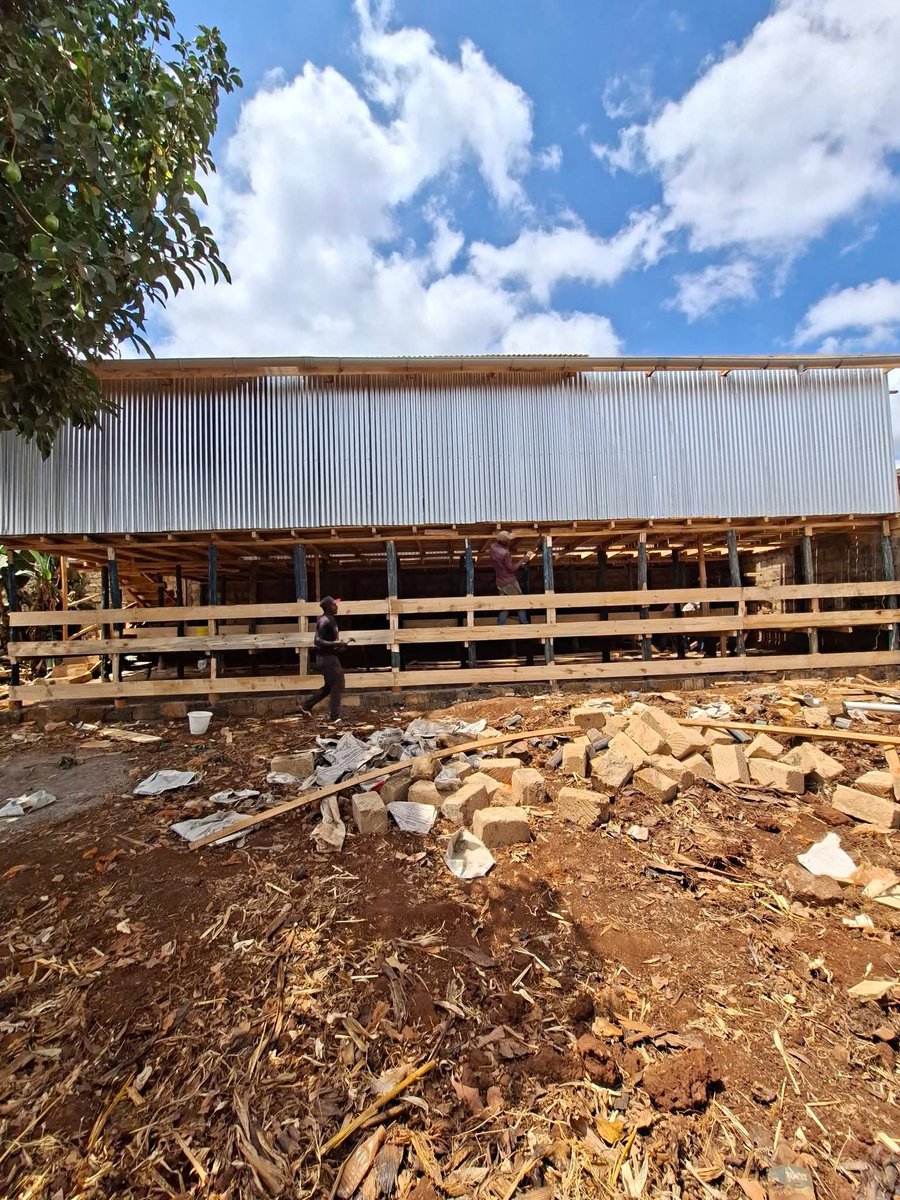 Optimismking's tweet photo. 1m budget GOAT Pen.

Does it Worth it...?🧏 https://t.co/VS2Ry6X0Gh