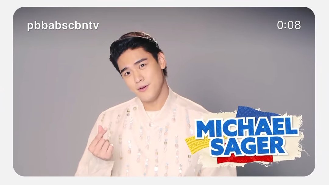 draftsforMILI's tweet photo. Welcome back, Michael! Excited na sa #PBBCollab3Bahaynihan hosting era mo 💕

MILI 77TH WEEKSARY https://t.co/Z1piMaqC00