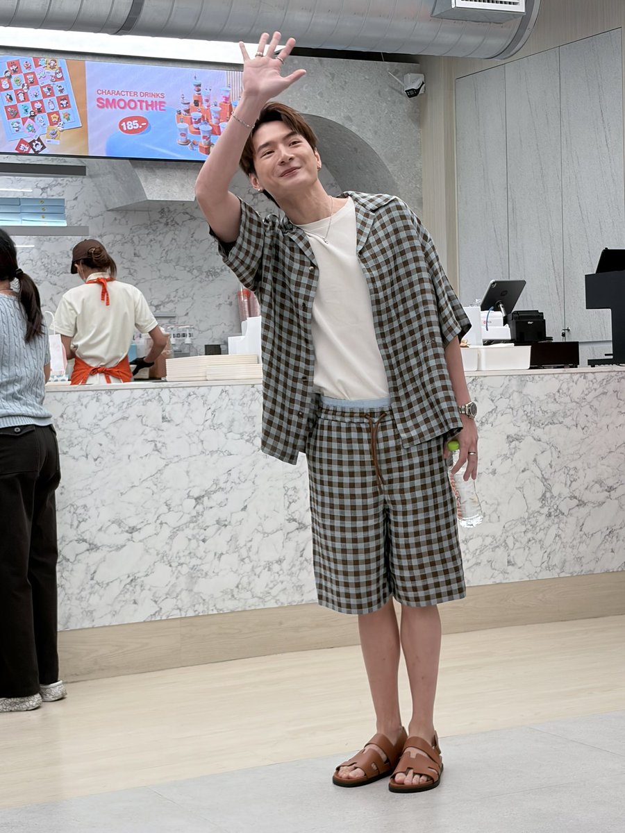 _rakmanow_'s tweet photo. เทอมีรอยยิ้มอันตราย ที่ได้มาจากกรรมพันธุ์
((อันตรายจีงๆด้วยย)) https://t.co/aDoyq7xIsU
