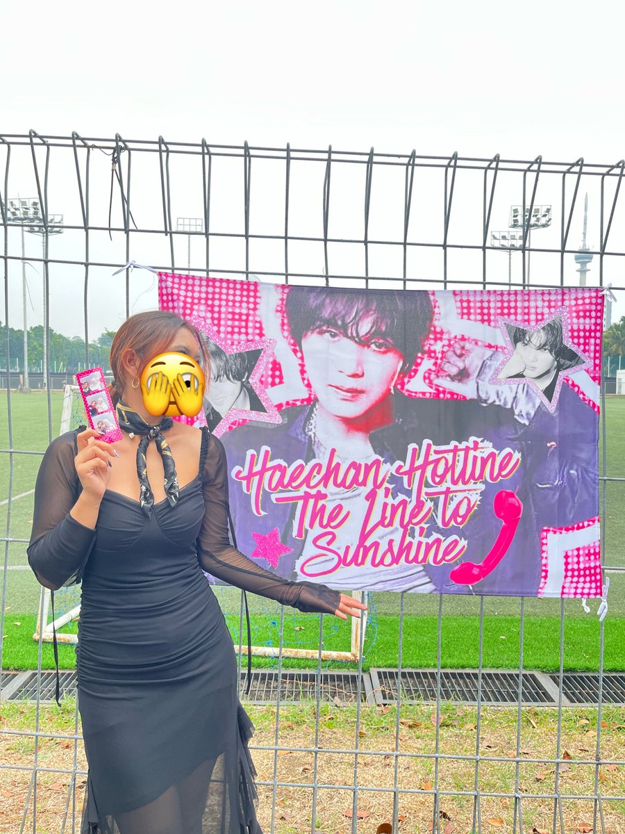 holocon2027's tweet photo. makasih kak udh bolehin ikut ramein projek photoboth nyaa✨✨✨🫶🏽 @SunkissedMH https://t.co/btNc9QkfYg
