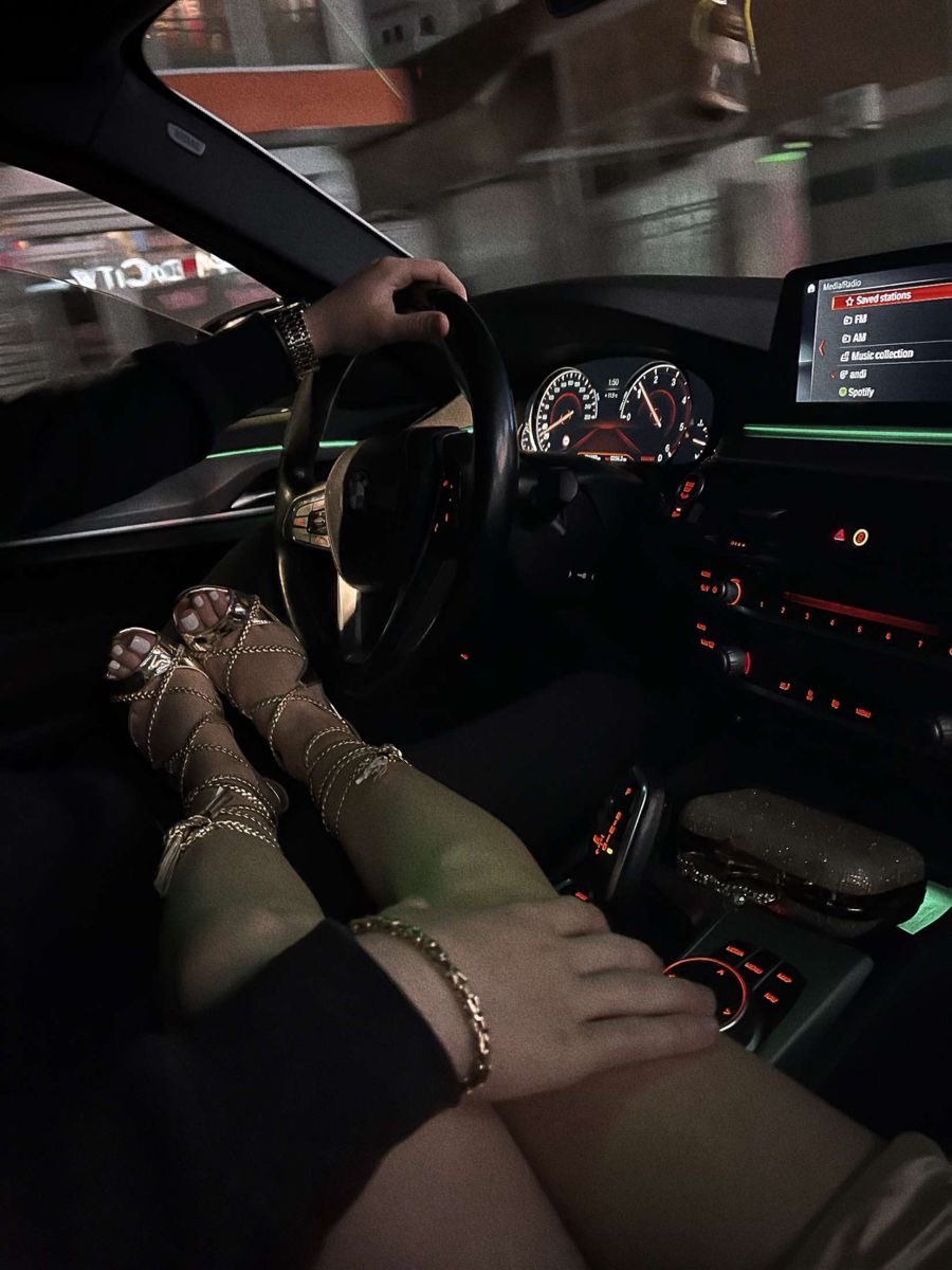 plugdontmiss's tweet photo. I love car rides idc where we going just pick me up https://t.co/zlQLLG36MU