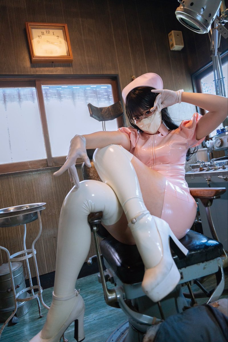 madokameron's tweet photo. 問診触診💉 #latex https://t.co/d8uq9fwoyw
