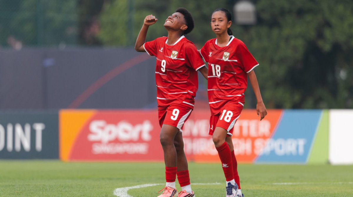 womensfootie_id's tweet photo. Brace dari Kesya Arabela membawa Indonesia menang 2-0 atas Bahrain pada partai pembuka Kualifikasi Piala Asia U17.

Selanjutnya Indonesia akan jumpa Arab Saudi pada Kamis sore (8/10) pukul 16:00 WIB. https://t.co/vMMAIRDYy6