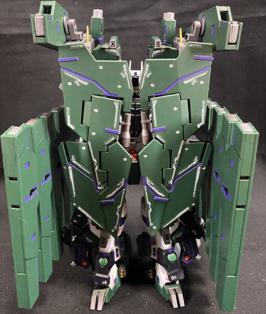 myua8492's tweet photo. #ガンプラ
ガンダムウォーレスGN/HA(ヘビーアームズ)

サバーニャをベースにデュナメス、ヘビーアームズEWをミキシング
火薬庫+火薬庫で敵を木っ端微塵にしたい！
ミサイル144門
ガトリング11門
バルカン4門
スナイパーライフル2門
ビットライフル12門
ロックオン・ストラトス！
乱れ打つぜぇえええ！ https://t.co/H4FdBu7vlI
