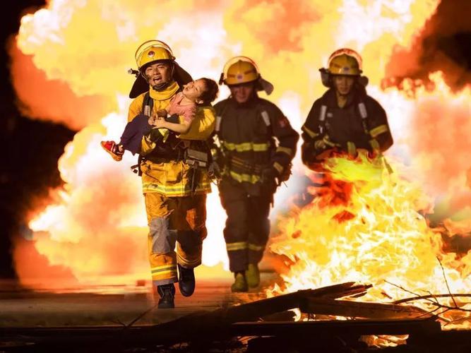 JuliannaShlnpe's tweet photo. [La valentía del rescate supera cualquier desafío!]， https://t.co/w6JmONgiFp