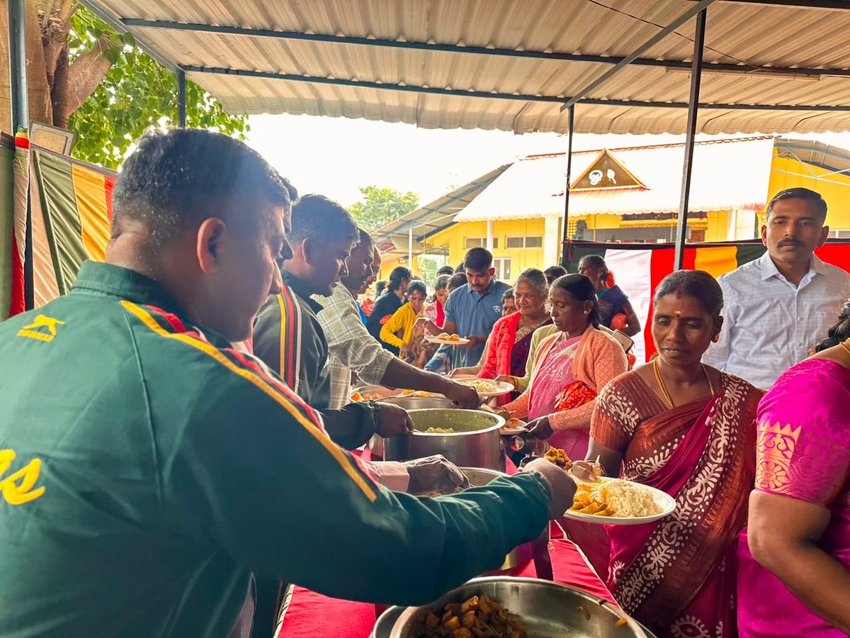 Def_PRO_Chennai's tweet photo. 🇮🇳 Swachhata Mein Sahbhag | Swachh Bharat, Viksit Bharat

Madras Regimental Centre #MRC concluded the fortnight-long #SwachchataHiSeva2026 campaign with collective action for a cleaner, greener Nilgiris.

#SHS2026 #IndianArmy #SouthernCommand #DakshinBharatArea #CleanIndia

1/2 https://t.co/AGCll31YmV