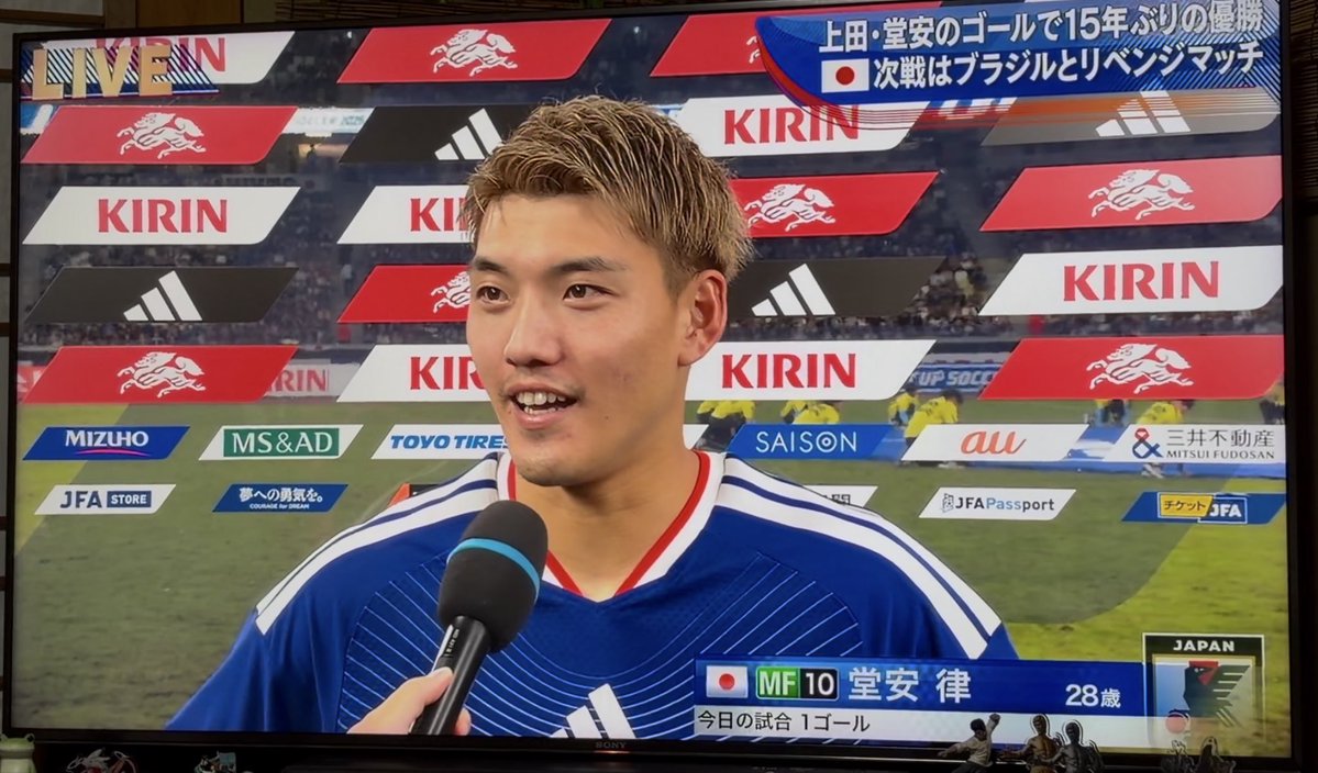jaws12101's tweet photo. 優勝おめでとうございます㊗️🎊🎉 https://t.co/6rfI4xs8LD