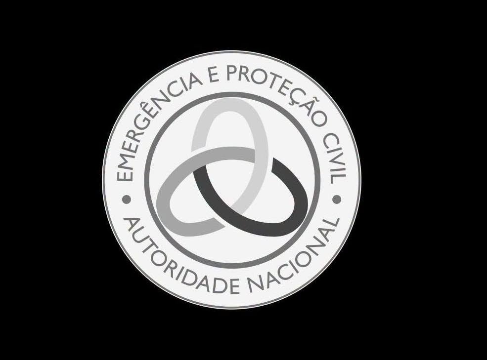 ProteccaoCivil's tweet photo. A @ProteccaoCivil manifesta o seu profundo pesar pelo falecimento de um jovem bombeiro, de 25 anos, dos BV de Rebordosa, ocorrido durante uma ação de formação

Neste momento de dor, endereçamos as mais sentidas condolências à família, aos amigos e a todos os Bombeiros de Portugal https://t.co/u0DCsGGN0n