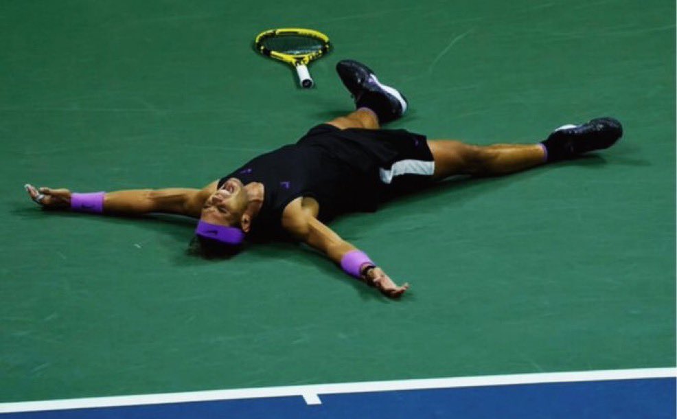 nadalprop_'s tweet photo. • Grand Slams missed:

🇪🇸 Nadal - 18
🇷🇸 Djokovic - 3

• Olympics missed:

🇪🇸 Nadal - 3
🇷🇸 Djokovic - 0

• Grand Slams + Olympic 🥇 won:

🇪🇸 Nadal - 24
🇷🇸 Djokovic - 25

Simply the greatest. 🐐 https://t.co/Nbtu0n2Vxd