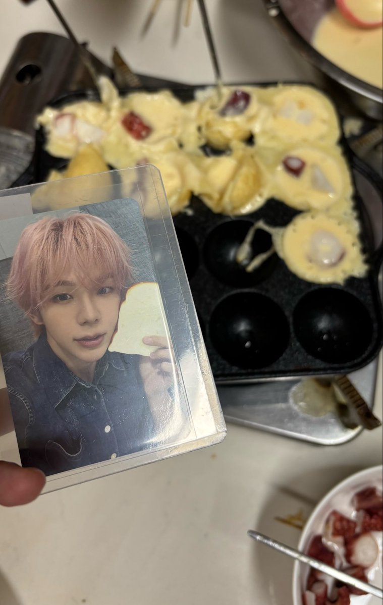 fitohec's tweet photo. 2박3일 쇼얘 이거 가능한거였네..
타로 좋아 쇼프 좋아💞 https://t.co/Wa1O6QDPhc