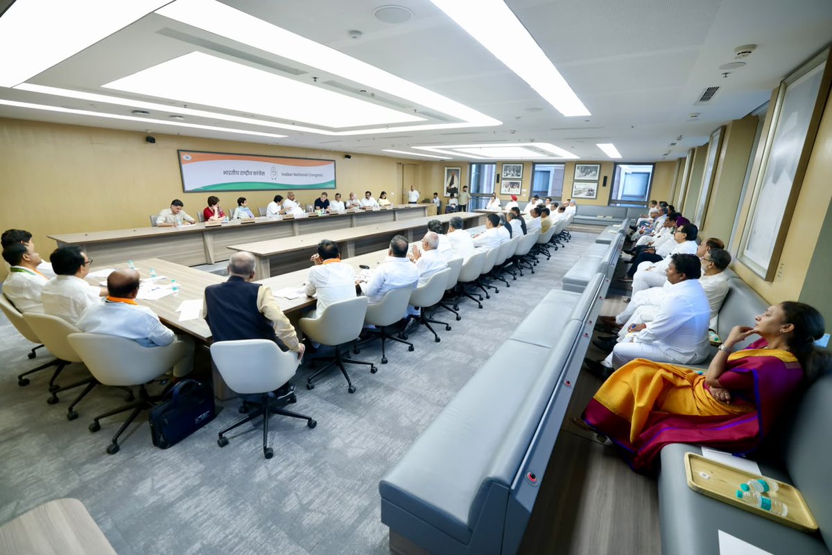 INCIndia's tweet photo. Illegally taking away the right to vote is an anti-national act, and Gyanesh Kumar has done this to benefit the BJP. It is treason, and all those involved should be held accountable.

Today, an important meeting held at Indira Bhawan with Congress General Secretaries, State In-charges, and State Presidents on the issue of vote chori.

Congress President Shri @kharge, Leader of Opposition Shri @RahulGandhi, and Congress General Secretary (Org.) Shri @kcvenugopalmp were present at the meeting.

📍 New Delhi