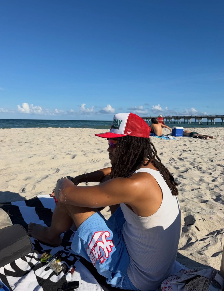 CelebFeetArc's tweet photo. Dreko Bandz #cfadrekobandz https://t.co/jfOCPgflT0